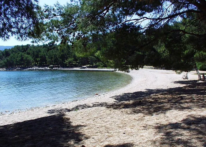 בית הארחה By The Sea 3*